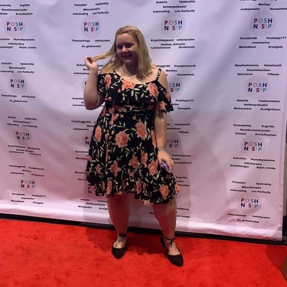 Meet your Posher, Arianna - Picture 10 of 12